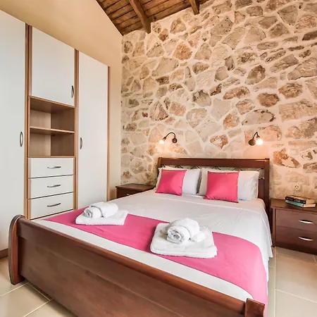 Ferienhaus Orient Volimes