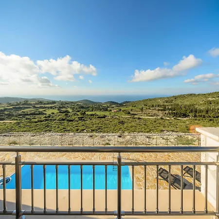 Orient Volimes * アギオス・ニコラオス