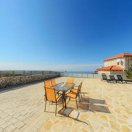 Orient Volimes Agios Nikolaos (Zakynthos)